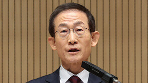 감사원장 취임사 “정치논란 부르는 정책감사 안 할 것…현장 해결에 집중”