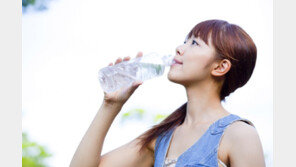 “아침 공복 물 500ml, 진짜 독소 배출될까?”…몸속 ‘해독’의 오해