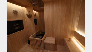 “尹, 용산 대통령실에 편백 사우나-침실까지 만들어”