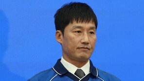 명가 부활 꿈꾸는 이정효 “무리한 스타영입은 안해”