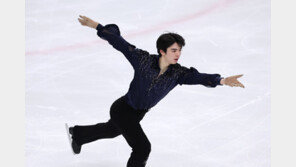 피겨 차준환·신지아, 올림픽 2차 선발전 쇼트 1위…밀라노 보인다