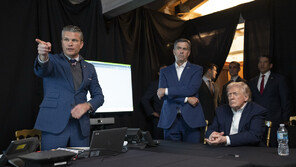 “美 지배력 확고” 트럼프의 ‘돈로 독트린’…석유 장악 의도 드러내