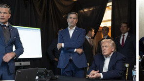 美 “적절한 권력 이양 때까지 국정 운영” 사실상 과도통치 선언