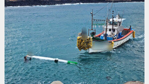 “카약서 물새요” 앱으로 신고…30대 레저객 해경 구조