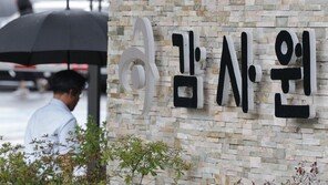 방심위 딥페이크 피해자 보호 무용지물…차단 요구해도 85.4% 노출