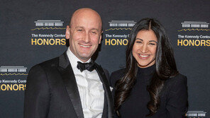 그린란드에 성조기 합성…‘거침없는 실세’ 케이티 밀러 [지금, 이 사람]