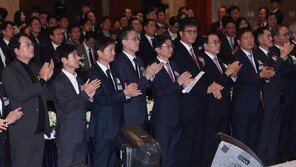 이창용 “환율, 펀더멘털과 괴리…유관기관과 긴밀한 협력 필요”