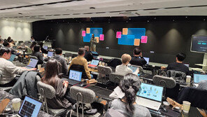 “이제 AI와 대화하며 앱 만든다”…태재AI아카데미, 1월 15일 ‘바이브 코딩’ 과정 개설