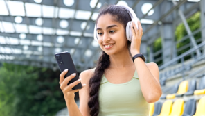 “내 귀에 도청장치?” 소니·마샬 무선 이어폰 해킹 위험