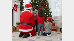 “산타 알바 했는데, 키 작고 어색하다고 시급 못받아” [e글e글]