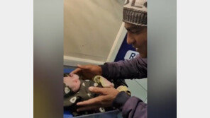 열번째 딸 뒤에 찾아온 아들…인도 여성, 위험에도 11번째 출산