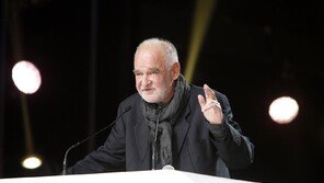 ‘롱테이크의 미학’ 헝가리 거장 벨라 타르 감독 별세