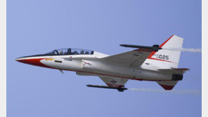 공군 “T-50 훈련기, 미끄럼 방지장치 고장으로 타이어 파열후 전복”