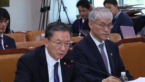 정성호 “쿠팡 중국인 피의자, 체포영장 발부…中에 공조요청”