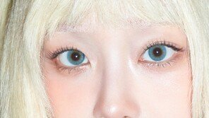 이달소 츄, 데뷔 8년 만에 첫 솔로 정규 ‘엑스오, 마이 사이버러브’