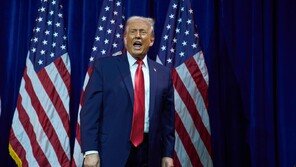 트럼프, ‘유엔 산하기관 등 66개 국제기구서 탈퇴’ 서명