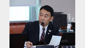 與 김용민 “15일 본회의 열리면 2차 종합·통일교 특검법 상정·처리”