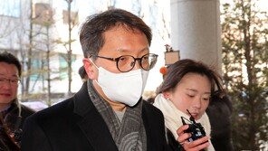 ‘김병기 오찬 의혹’ 박대준 전 쿠팡 대표 참고인 조사 마쳐…묵묵부답