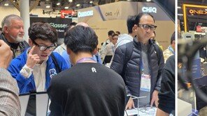 평범한 안경 같은데, 번역-검색-길 안내 척척… 스마트 안경의 부활