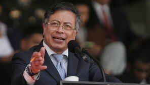 “美 공격위협 실재” 콜롬비아 대통령, 트럼프 통화 후 “워싱턴 갈것”