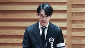 故안성기 영결식…“선배님께 어떠셨냐 물으면 ‘응, 괜찮았어’ 미소로 답하실 것”