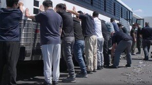 트럼프, 작년 현대차 공장 근로자 구금에 불만…“불쾌했다”