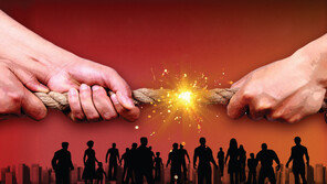 ‘위약금 면제’ KT 21만명 번호이동… “단말기 동나”