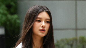 ‘뉴진스 퇴출’ 다니엘, 입 연다…오늘 라이브 예고