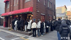 ‘두쫀쿠’가 뭐길래… 영하 15도 강추위에도 오픈런