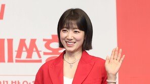 ‘언더커버 미쓰홍’ 박신혜 “스무살 연기, 노안인데 일단 우겼다”