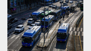 서울 시내버스 멈췄다…한파 속 출근대란 우려