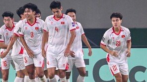 ‘김상식 매직’ 개최국도 잠재웠다…베트남, 사우디 꺾고 U-23 아시안컵 3연승 8강 진출