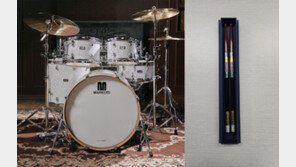 李대통령, 日다카이치 총리에 드럼·청국장 분말 선물