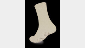 조임 없는 도톰한 기모 양말…한겨울에도 발끝까지 따듯