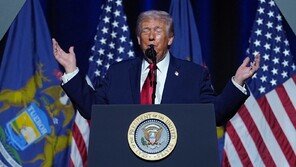 트럼프 “NATO, 미국이 그린란드 확보할 수 있도록 앞장서야” 