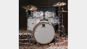 다카이치에 드럼, 李에 등산용 시계… 취미 고려한 선물