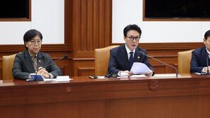 김 총리 “국민 체감할 수 있는 성과 만들어야”