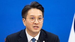 與전용기 “공천헌금 특검, 여야 의혹 싹 털자는 측면선 공감”
