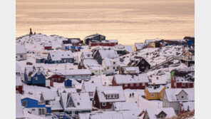 트럼프 그린란드 위협에…유럽국가들 병력 파견