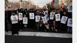 이란 시위 사진은 왜 이것뿐이었을까 — 허락된 이미지[청계천 옆 사진관]