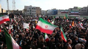 이란 학교들, 휴교 1주일 만에 18일 부터 개교.. SNA 통신