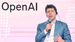 오픈AI, 美서 챗GPT에 광고 넣는다…무료·보급형 대상