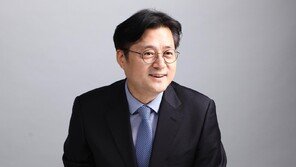 두번째 정무수석도 ‘비명계’… 우상호 후임에 홍익표 임명