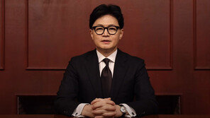 韓, 당게 언급없이 14개월만에 “송구”… 張측 “사과 알리바이용”