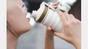 납중독 사망 50대, 원인은 ‘낡은 보온병에 담은 커피’[알쓸톡]