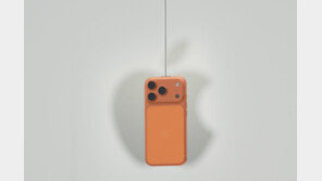 아이폰18, 역대급 가격 인상 맞나…메모리값 불 붙고 트럼프 관세 기름까지