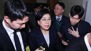 경찰 “이혜훈, 보좌관 갑질 등 고발 7건 접수”