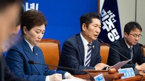 반청 최고위원들, 정청래 앞에서 “1인 1표제, 鄭연임용” 직격