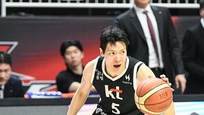 팀 훈련 합류해 복귀 시동 거는 김선형 “몸 상태 80% 회복…재활 순항중”