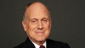 트럼프 ‘그린란드 매입’ 아이디어 제공자는 에스티 로더 상속자